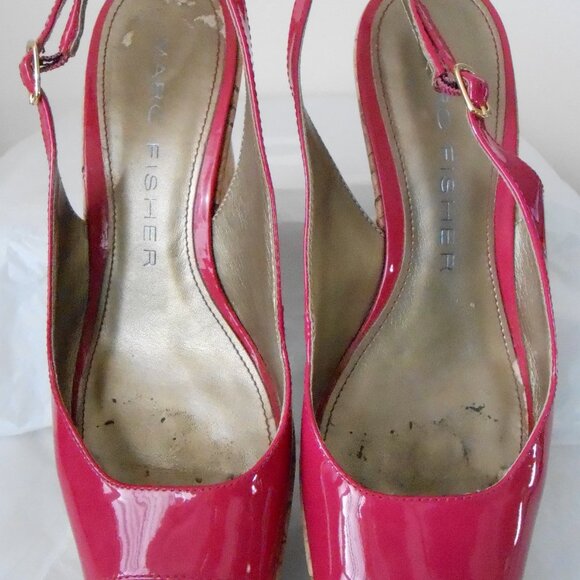 Marc Fisher Women's Fuchsia Pink Patent Leather Fostoria Wedge Heel Shoe-Size 6M - Picture 3 of 7